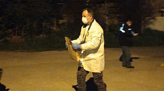 Hem babasını hem de husumetlisini vurdu
