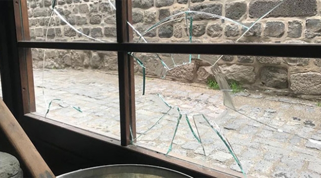 Korona nedeniyle kapalı iş yerini soydular