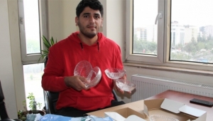 Oyun konsolu sipariş etti, paketten çıkan şaşkına çevirdi