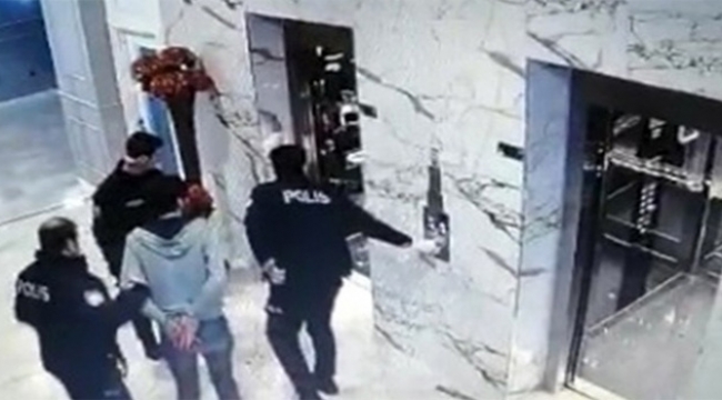 Rambo bıçağıyla dehşet anları 2 ölü