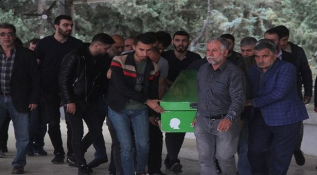 Raporda  'Bulaşıcı hastalık' yazılınca defin izni verilmedi