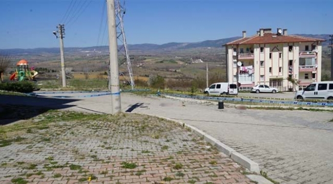 Tartıştığı komşusunun eşini öldürdü