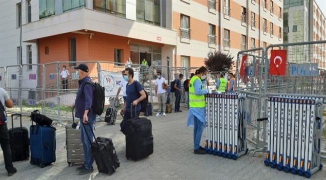 Adana'da karantina süresi dolan 179 kişi evlerine gönderildi