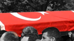 El yapımı patlayıcı infilak etti