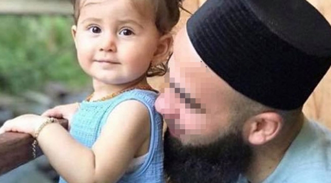 Geri giderken 2 yaşındaki kızını ezdi