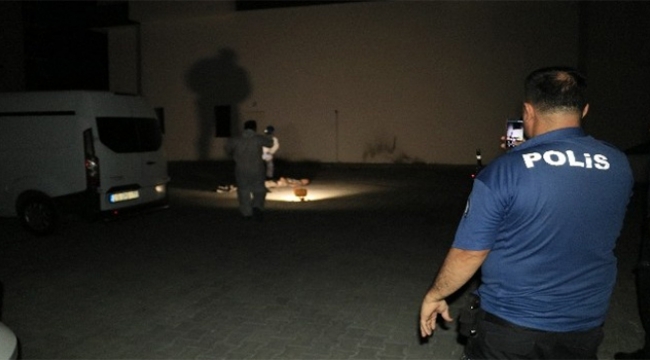 İhbar yerine giden polis erkek cesediyle karşılaştı