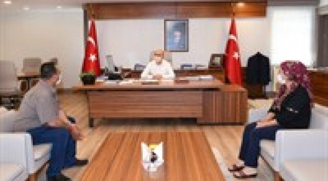'Şehitlerimizin aileleri bize yadigar'