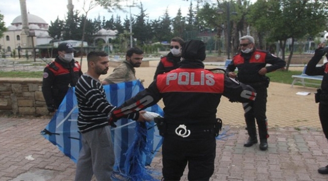 Uçurtma yasağını deldiler polise yakalandılar