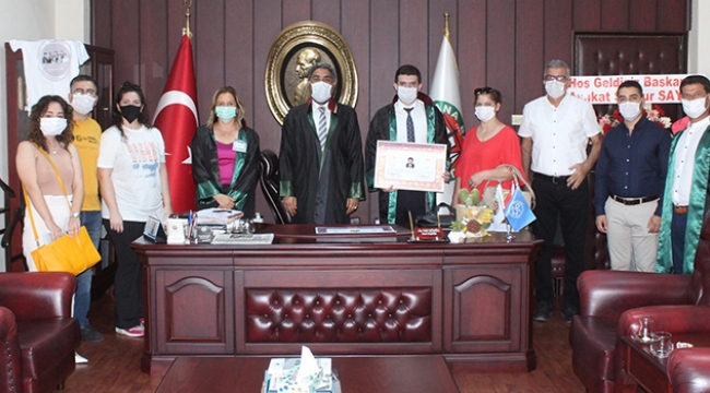 Adana Barosu'na 5 avukat daha katıldı