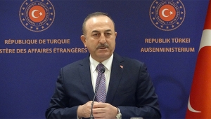 Çavuşoğlu: 'Yunanistan mülteci haklarını çiğniyor'