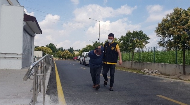 Et çaldı kasapta sattı