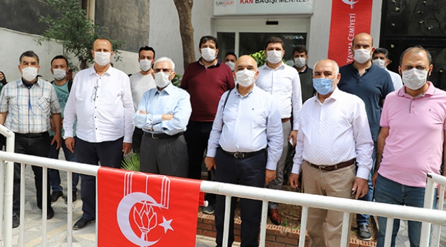 İYC Adana Şubesinden Kızılay’a kan bağışı