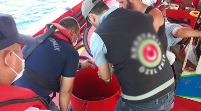 Bir tankerden 121 ton kaçak akaryakıt çıktı