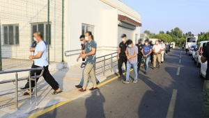 Bylock kullanıcılarına FETÖ operasyonu