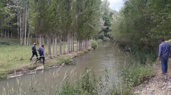 Su kanalı kenarında oynayan çocuk kayboldu...