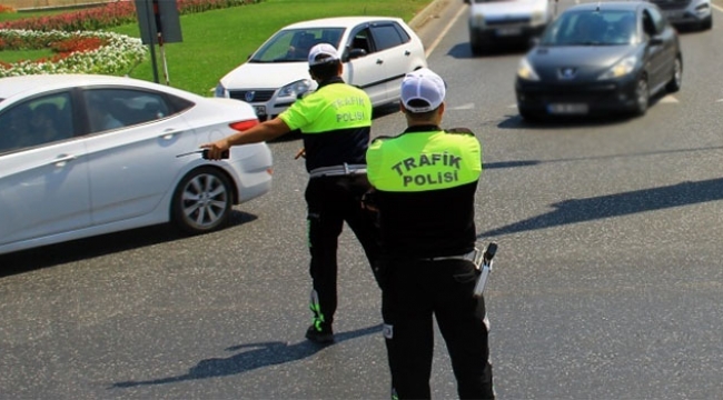 Trafik uygulamasında rüşvet skandalı