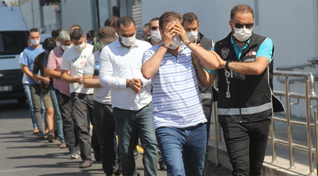 Adana merkezli 14 ilde FETÖ operasyonu