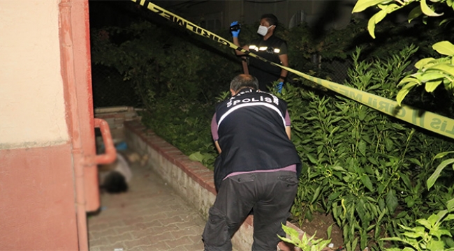 Balkondan düşen yaşlı kadın hayatını kaybetti