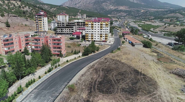 Büyükşehir asfaltlama çalışmalarına aralıksız devam ediyor