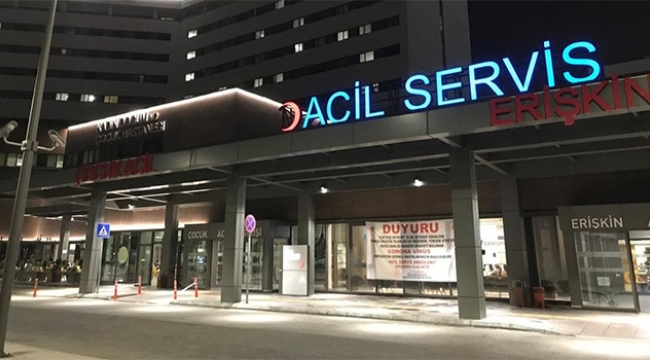 Kırmızı reçeteli ilaç almak için sahte doktor kartı  çıkardı