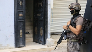 Organize şubeden Adana'da şafak operasyonu