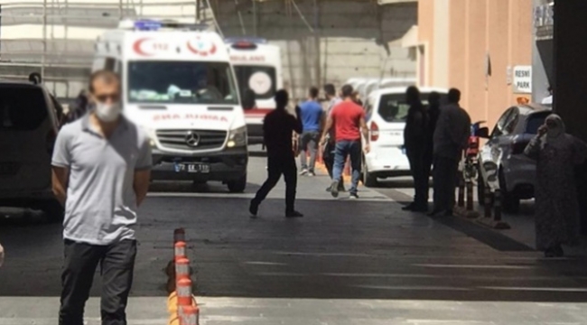 Şizofreni hastası polise bıçakla saldırdı
