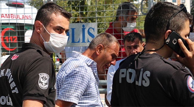 Adliye önünde taşlı sopalı kavga