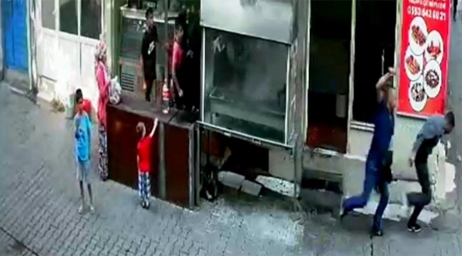 Barışmak istemeyen eşini bıçakladı