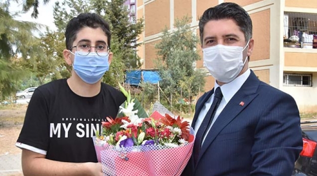 Başkan Ay'dan birinciye ödül
