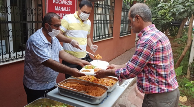 İhtiyaç sahiplerine yemek dağıtıldı