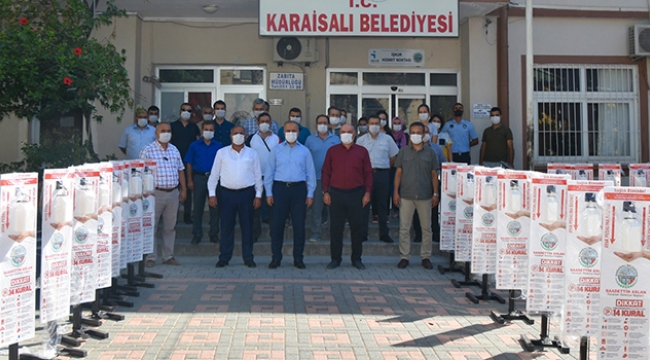 Karaisalı'da okullara dezenfektan makinası dağıtıldı