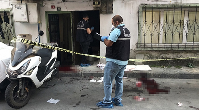 Kavga ettiği ev arkadaşının boğazını kesti