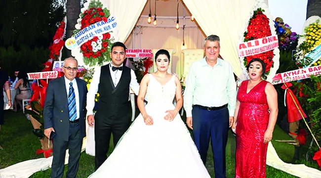 Ortaokulda başlayan aşk EVLİLİKLE NOKTALANDI