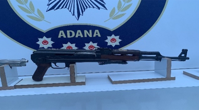 Polis adeta cephanelik ele geçirdi