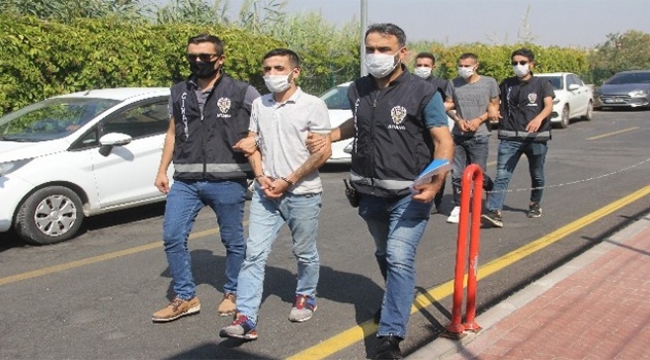 Sosyal medyada tartıştı silahla vurdu