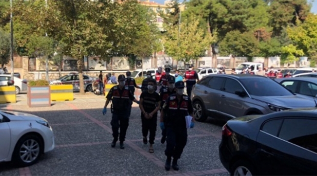 Suriyeli iki grup birbirine girdi
