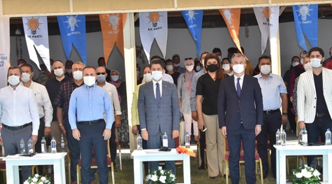 Yumurtalık'ta Başkan Aşkar bayrağı Oğuzsoylu'ya devretti