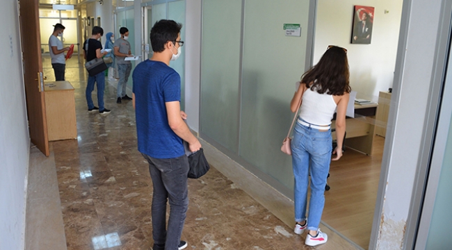 Çukurova Üniversitesi’ne 215 yabancı öğrenci kayıt yaptırdı