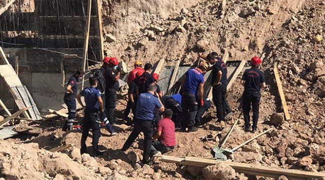 Duvarı yapımında göçük meydana geldi
