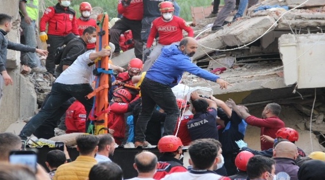 Enkazdan bir kişi daha kurtarıldı