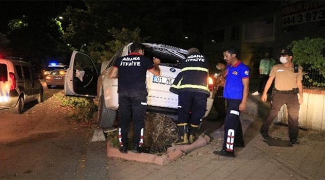 Önce pikaba sonra ağaca çarptı