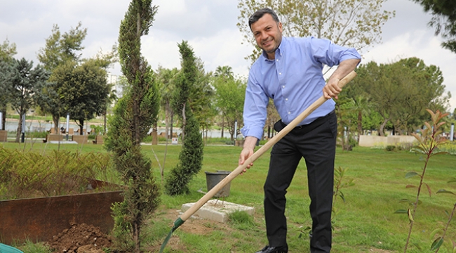 Yüreğir'de parksız mahalle kalmayacak"