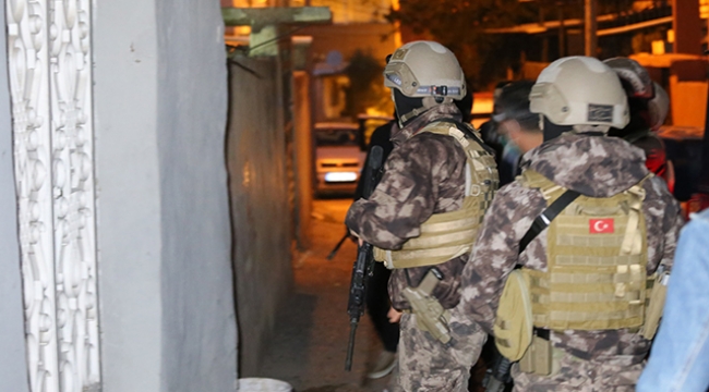 Aranan şahıslara şafak operasyonu düzenlendi