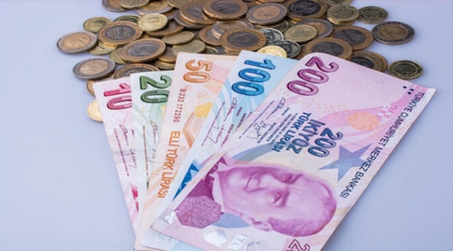 Bankaya yatırdıkları paranın içinden sahte para çıktı