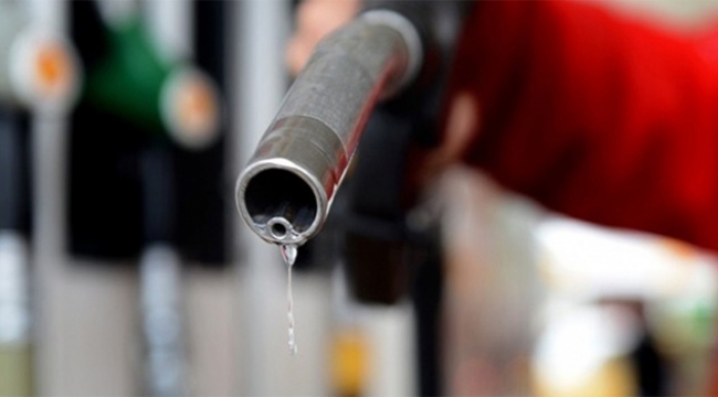 Benzine zam mı geliyor?