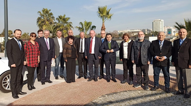 Esendemir:Basın İş Yasası yeniden gözden geçirilmeli
