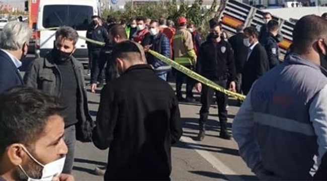 Otobüs durağında dehşet anları