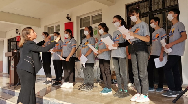 TOKİ Sarıçam Anadolu Lisesi Atatürk’ü andı