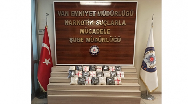 23 kilo 105 gram metamfetamin ele geçirildi