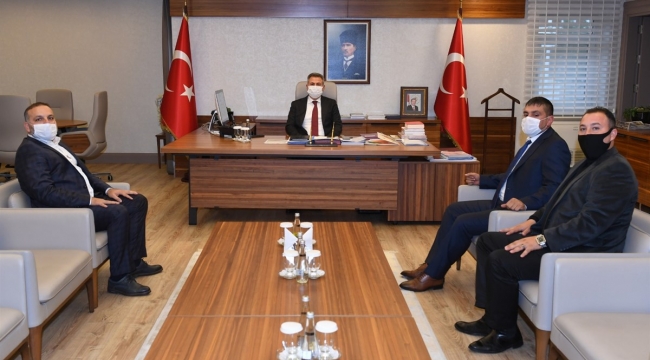 ADANA OTO CENTER SİTESİ YÖNETİMİNDEN VALİ ELBAN’A ZİYARET